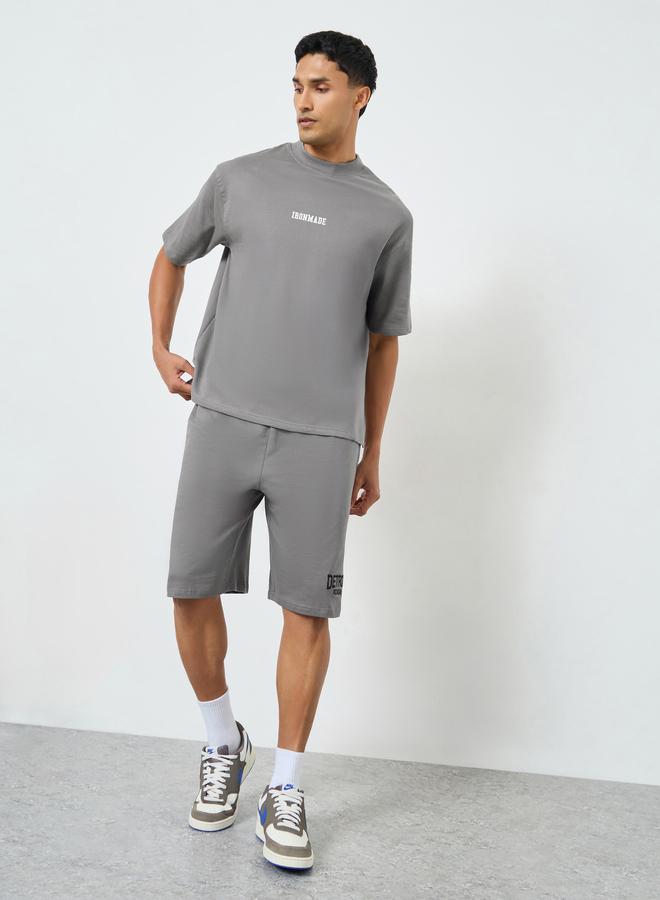 Styli Men Grey Detroit Graphic Oversized Shorts - Image 2